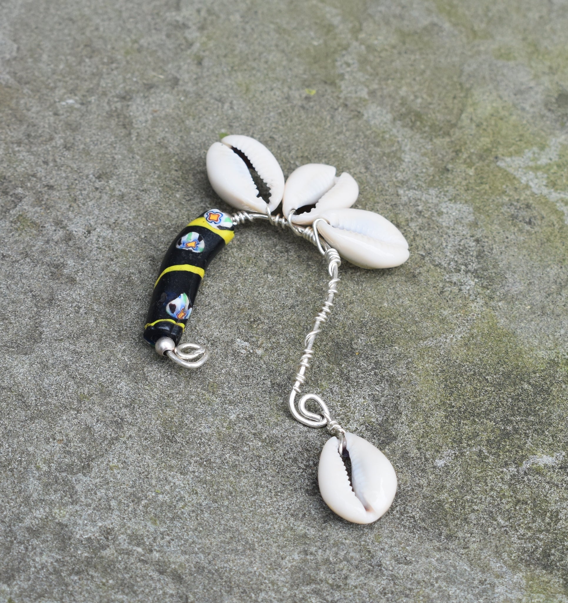 Lady Day Ear Flower (4) Cowrie Shell & Trade Bead